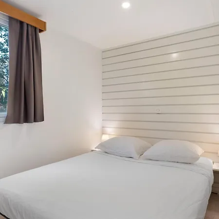 L'echappee Holiday park Saint Alban Auriolles